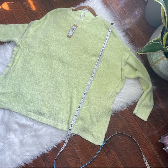 Lime Green Teddy Bear Sweater Loungewear NWT - Picture 8 of 8